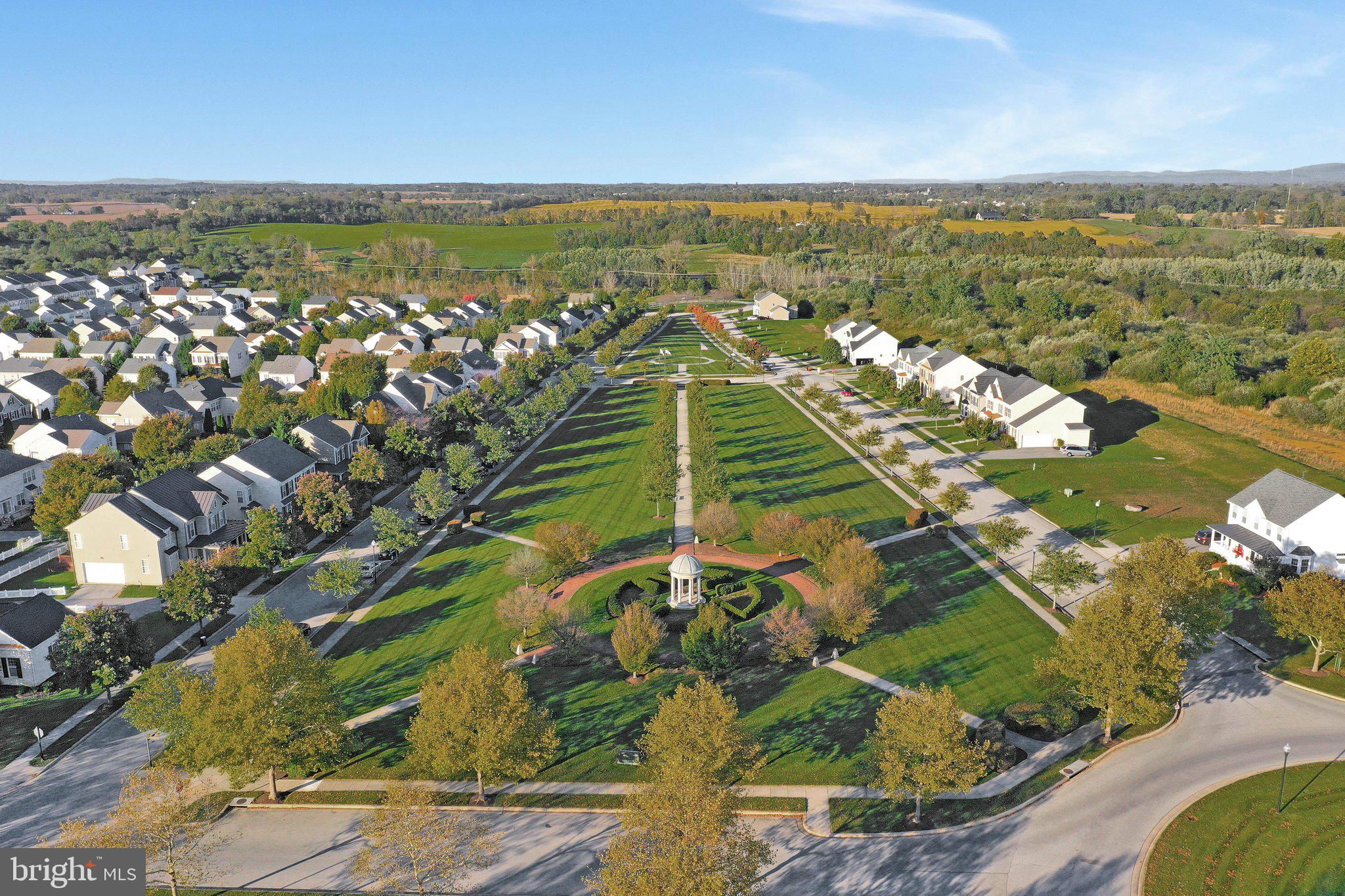 HUNTFIELD - Residential