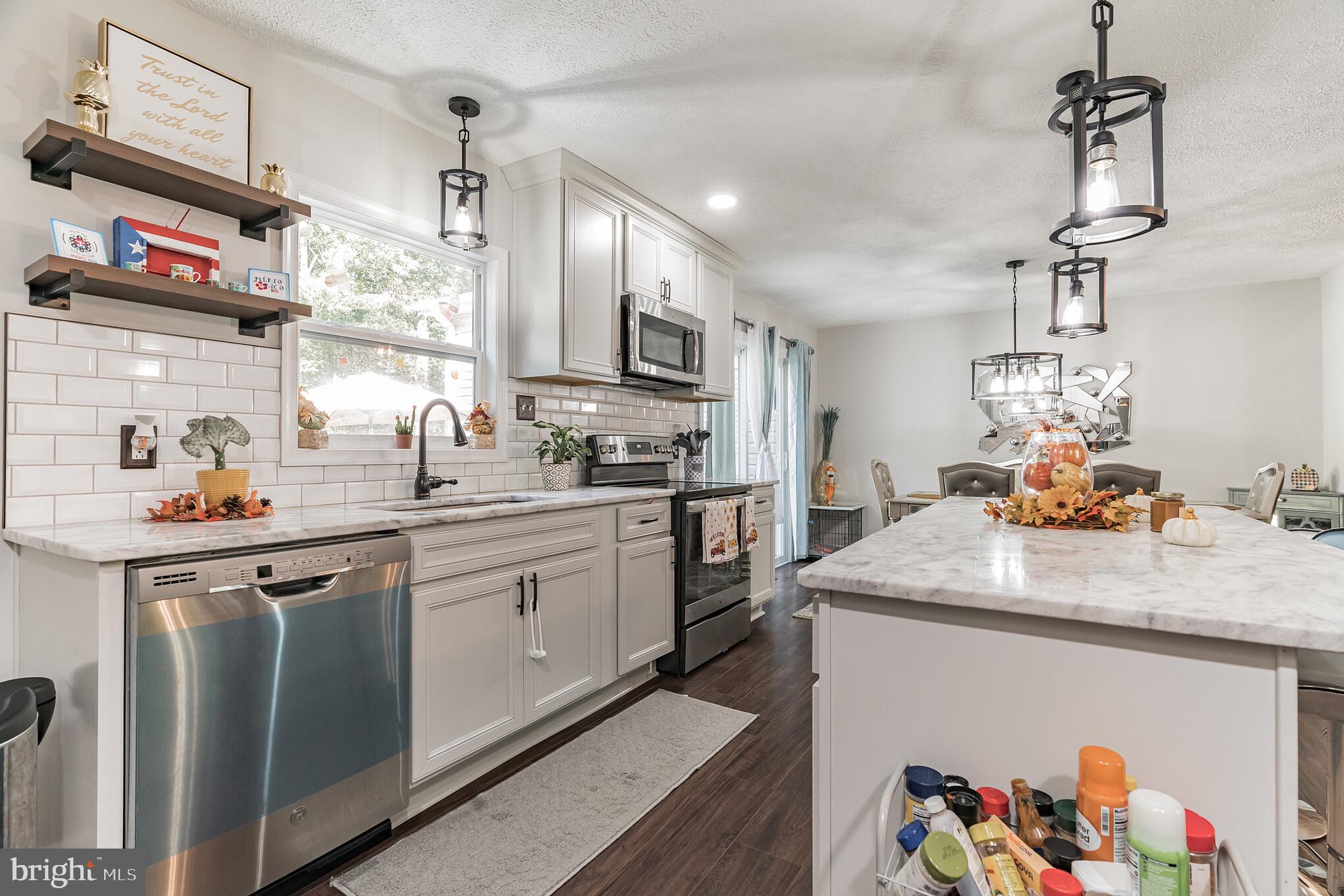 HELEN ESTATES - Residential