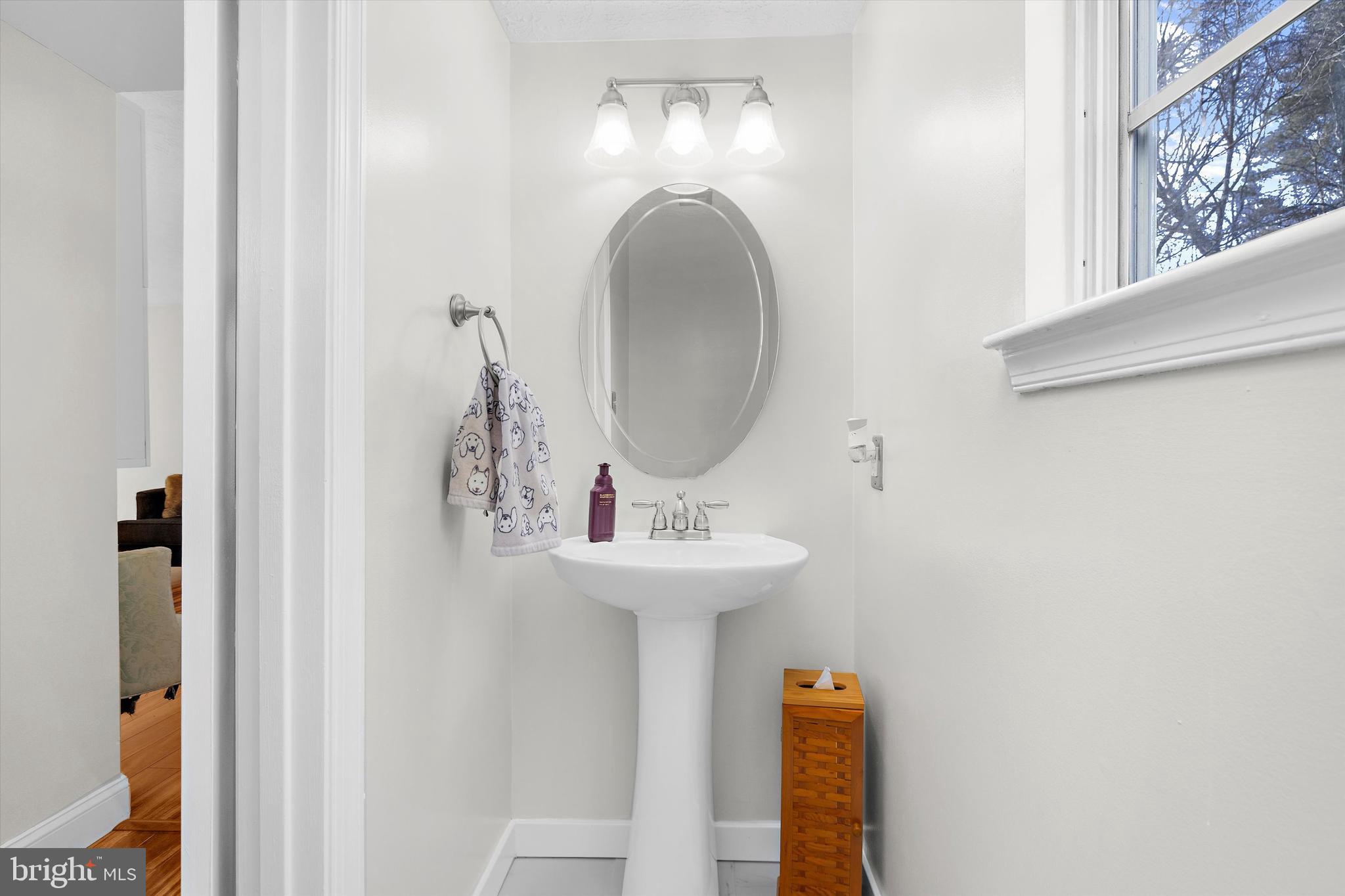 RIDGEFIELD - Residential