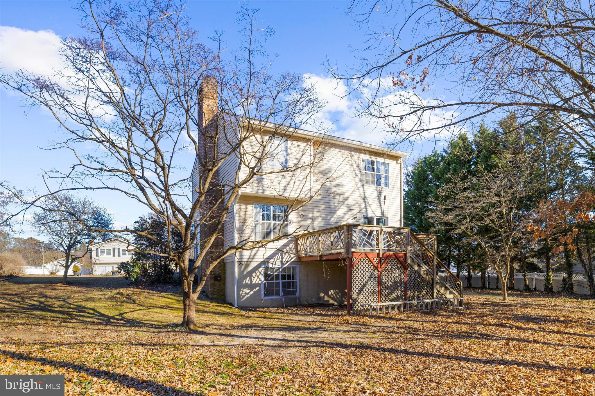 RIDGEFIELD - Residential