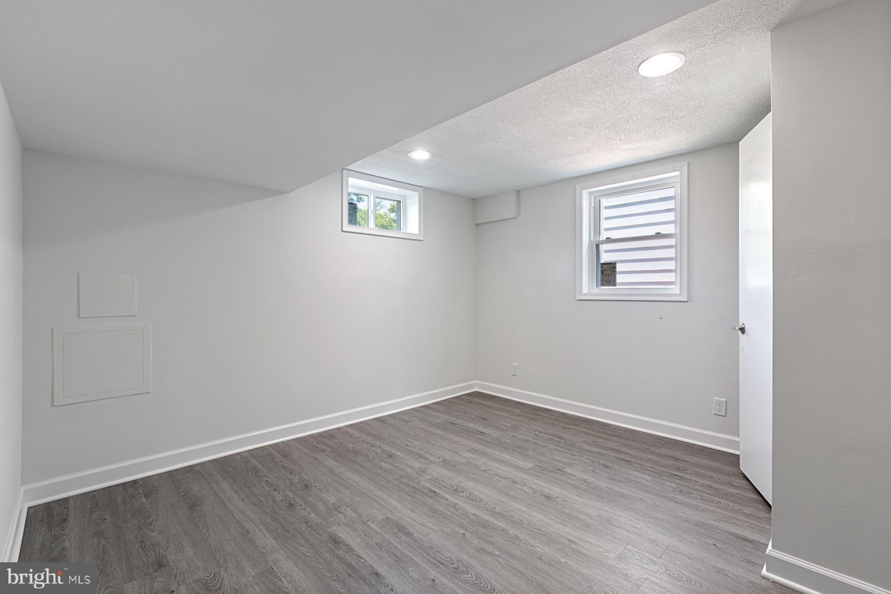 CAPITOL HEIGHTS - Residential