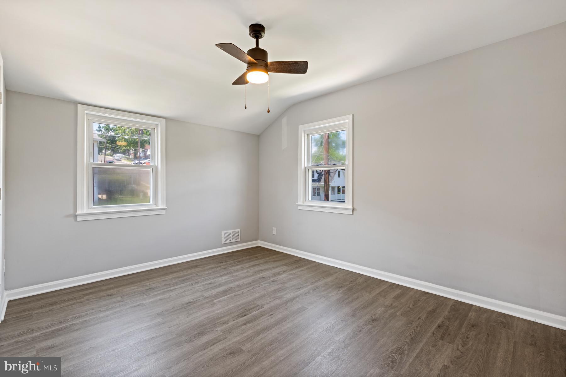 CAPITOL HEIGHTS - Residential