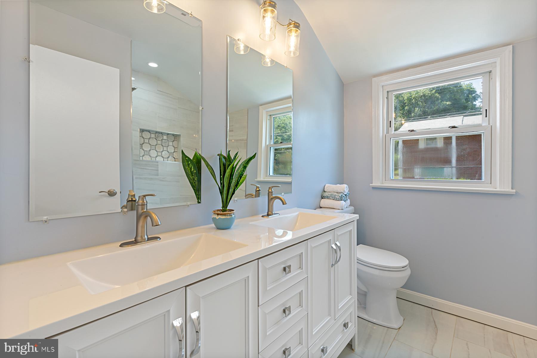 CAPITOL HEIGHTS - Residential