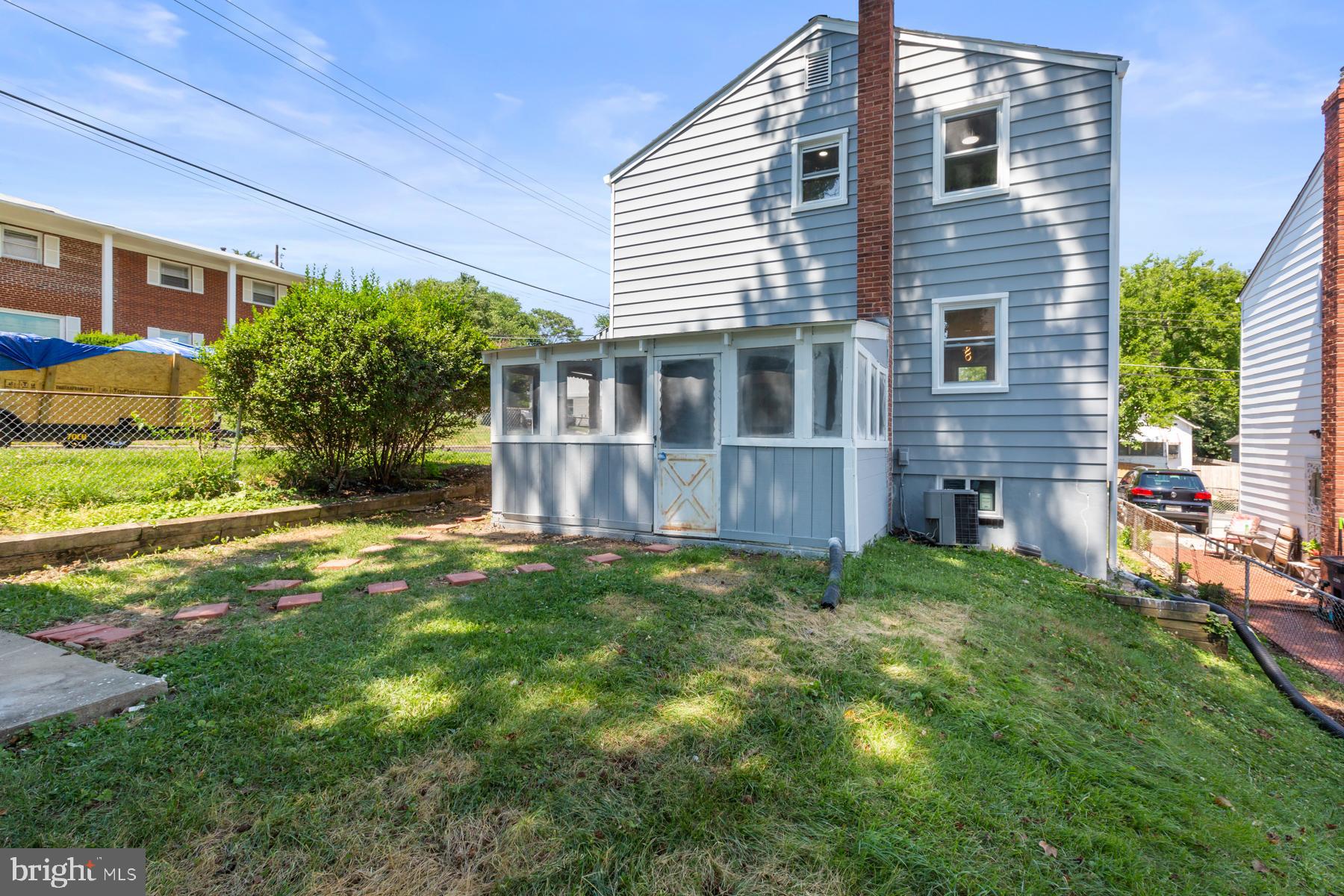 CAPITOL HEIGHTS - Residential