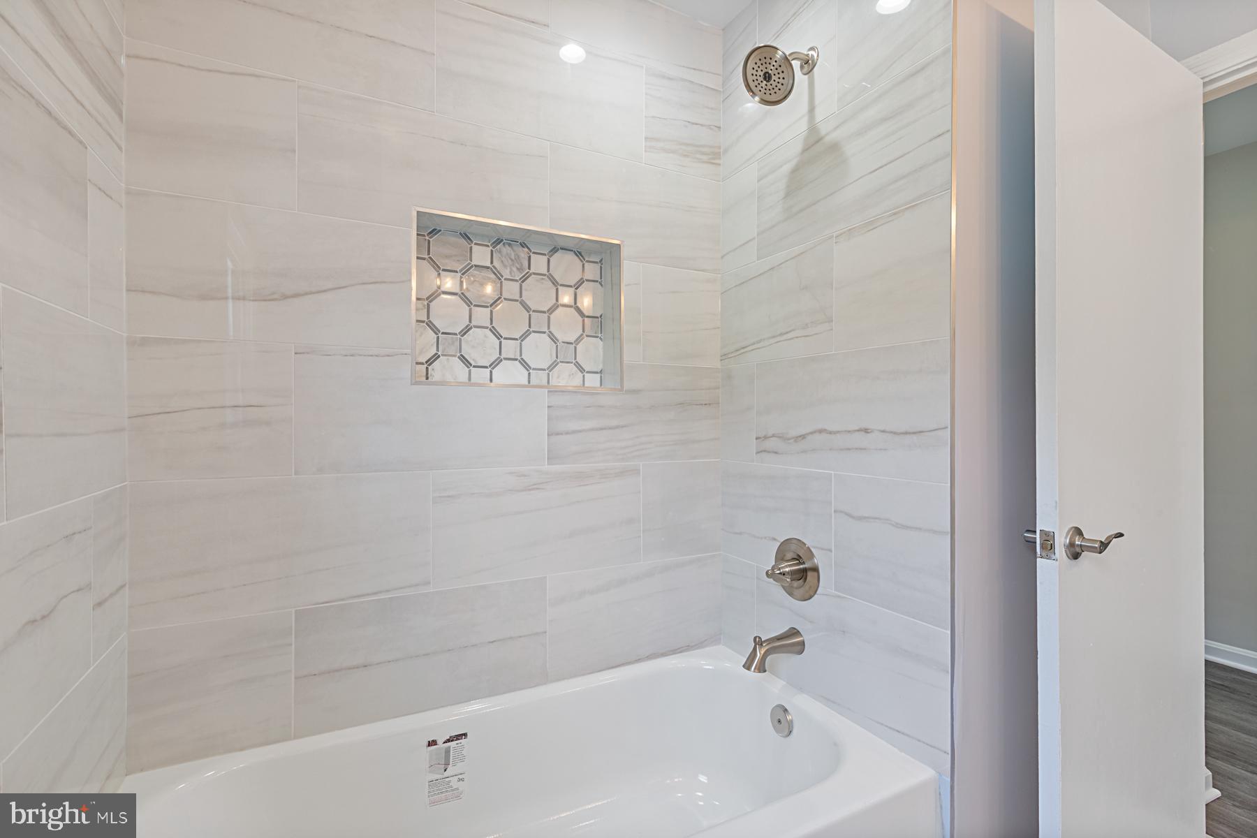 CAPITOL HEIGHTS - Residential