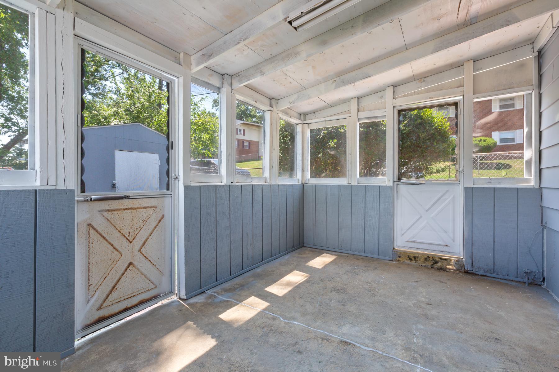 CAPITOL HEIGHTS - Residential