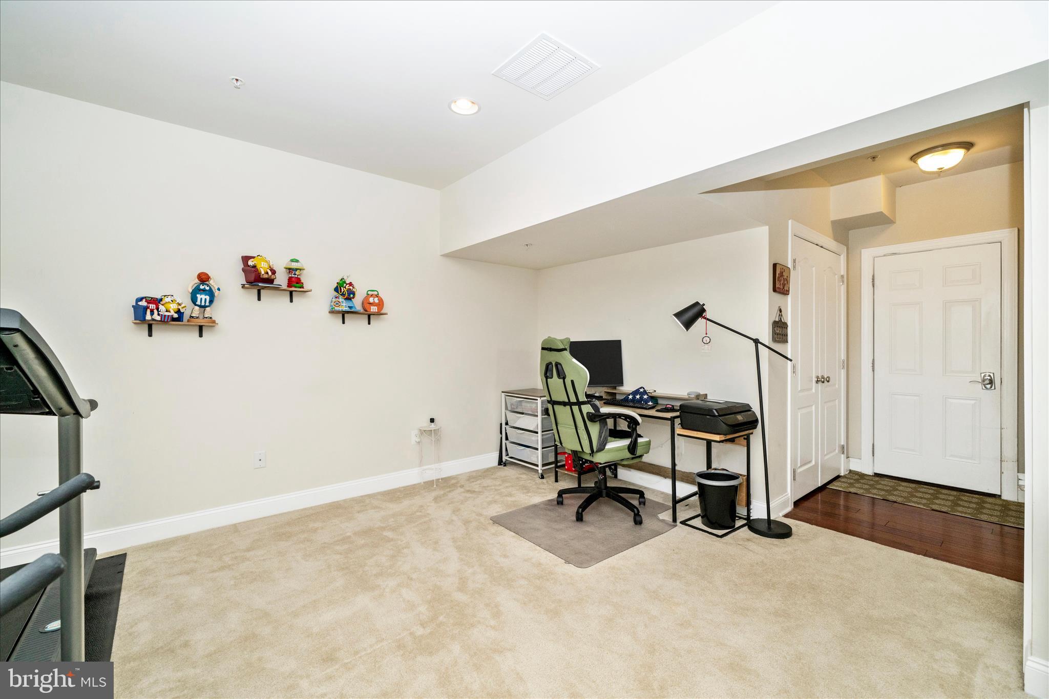 THE ENCLAVE AT ARUNDEL PRESERVE - Residential