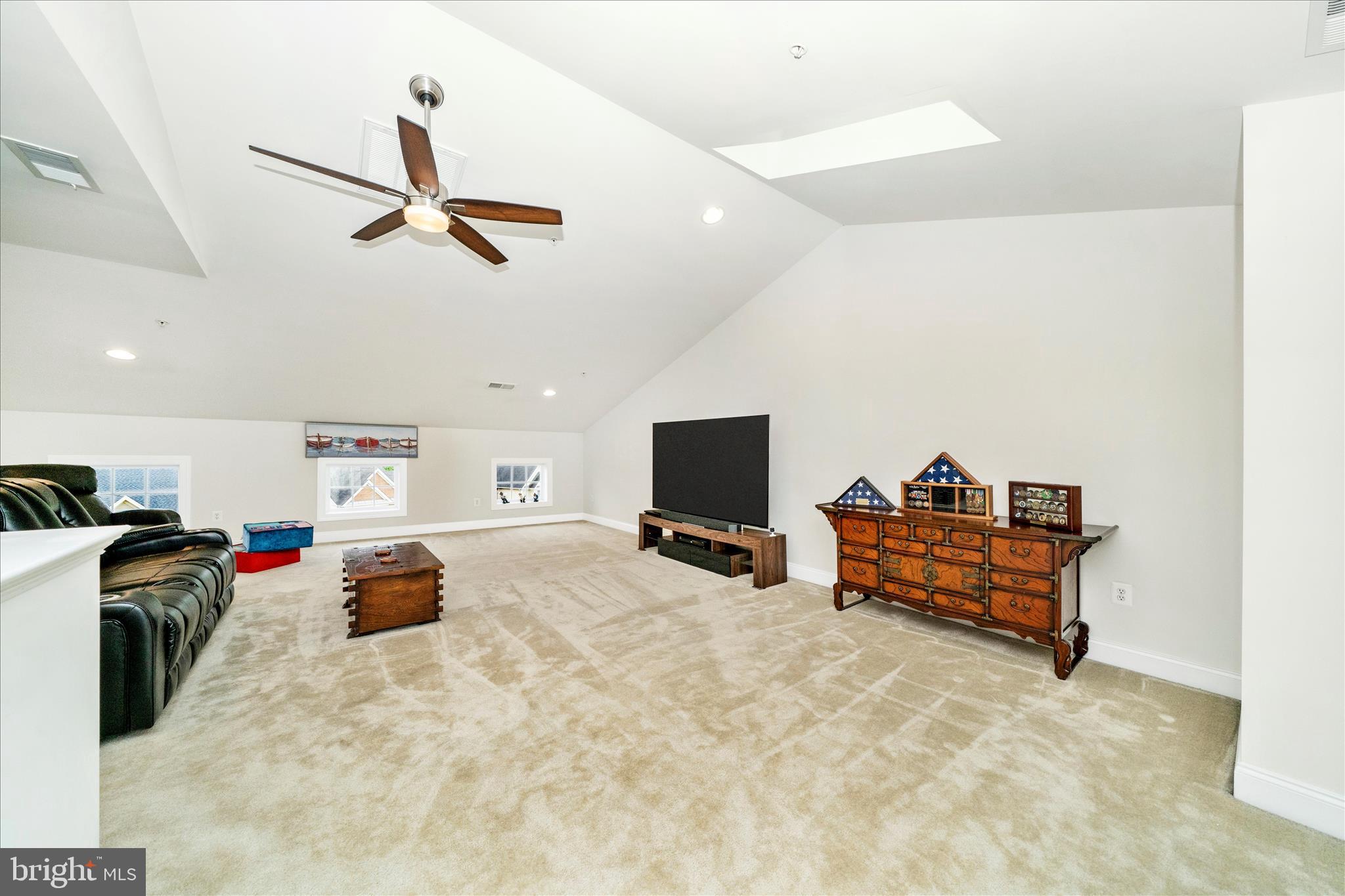 THE ENCLAVE AT ARUNDEL PRESERVE - Residential