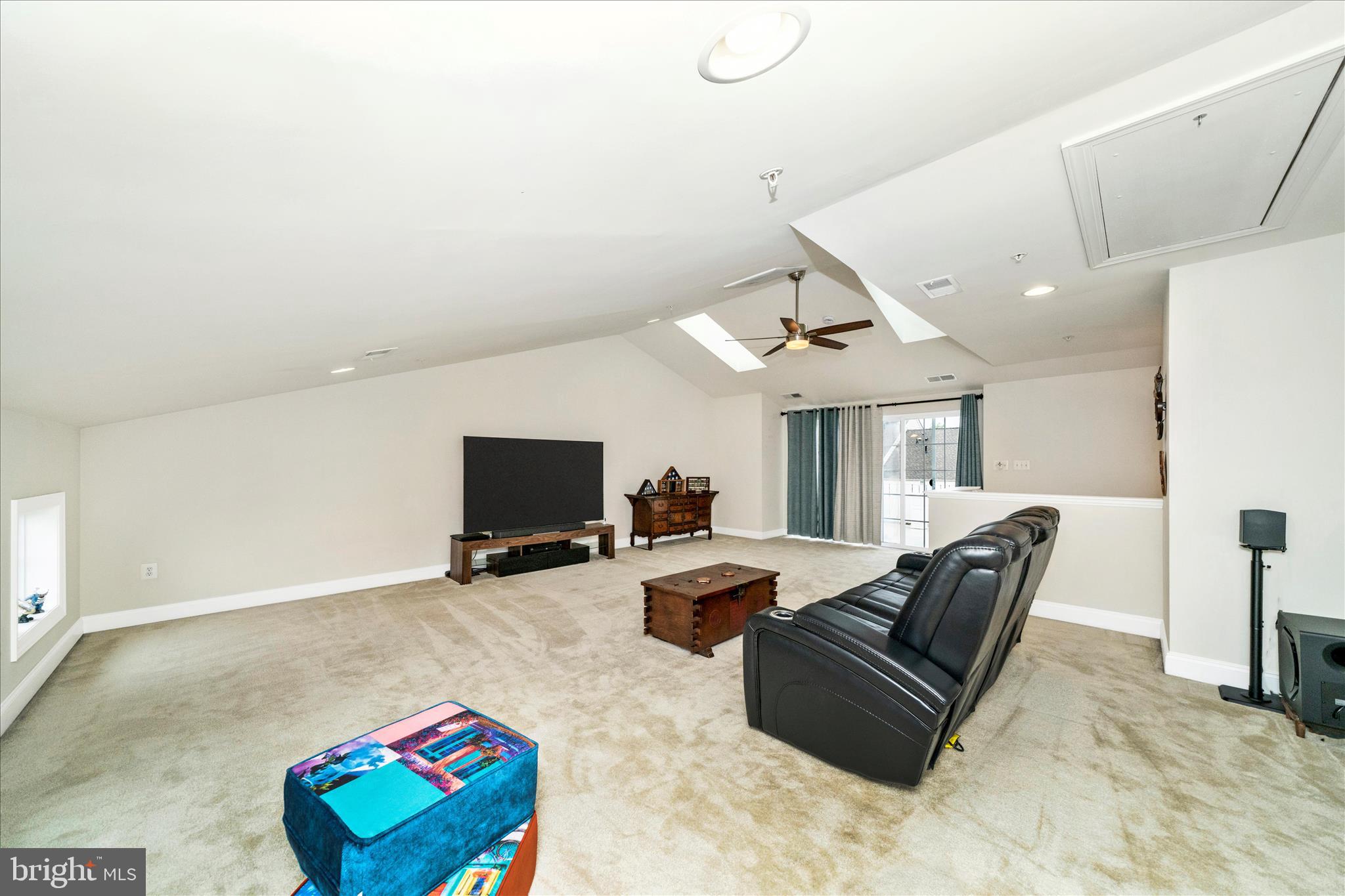 THE ENCLAVE AT ARUNDEL PRESERVE - Residential