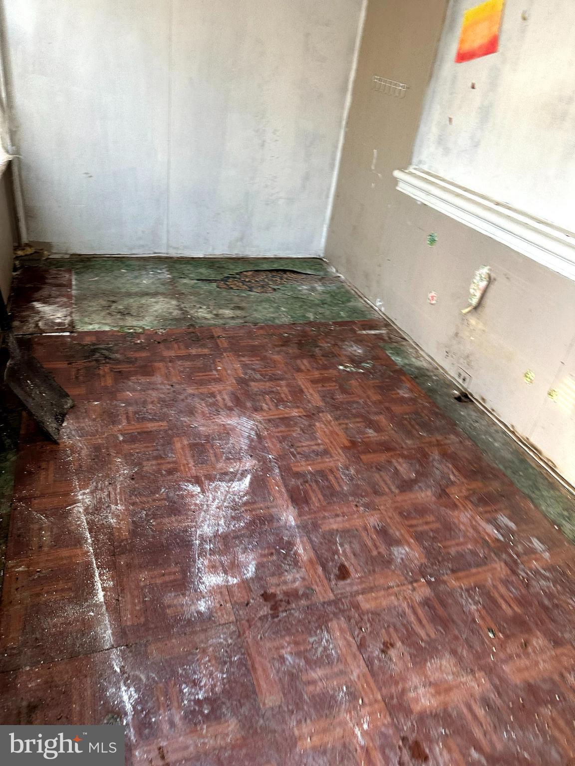 PHILADELPHIA (SOUTHWEST) - Residential