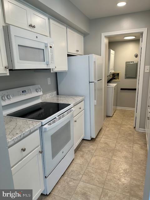 YORKSHIRE MDWS - Residential