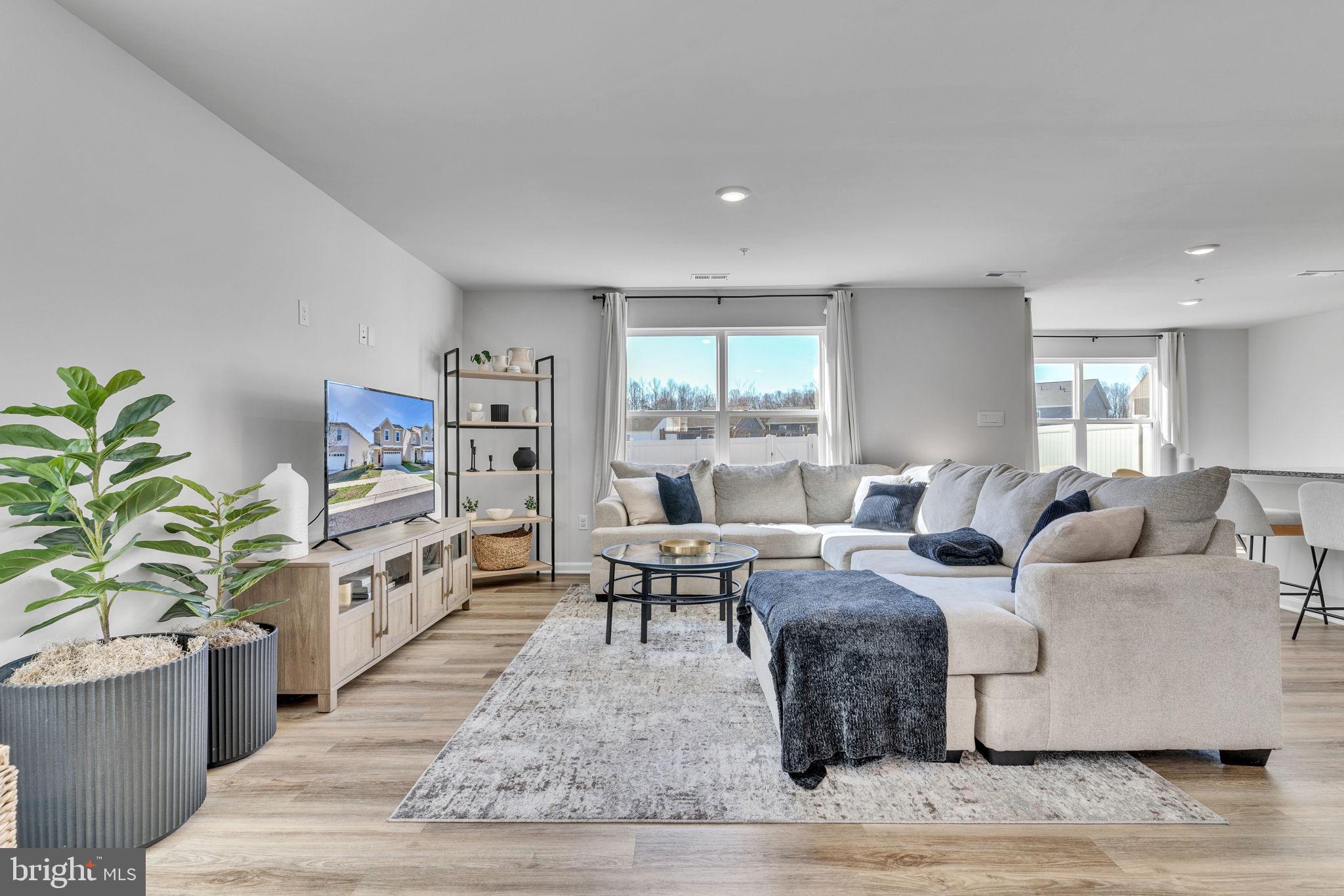 566 FAWN MEADOW LANE