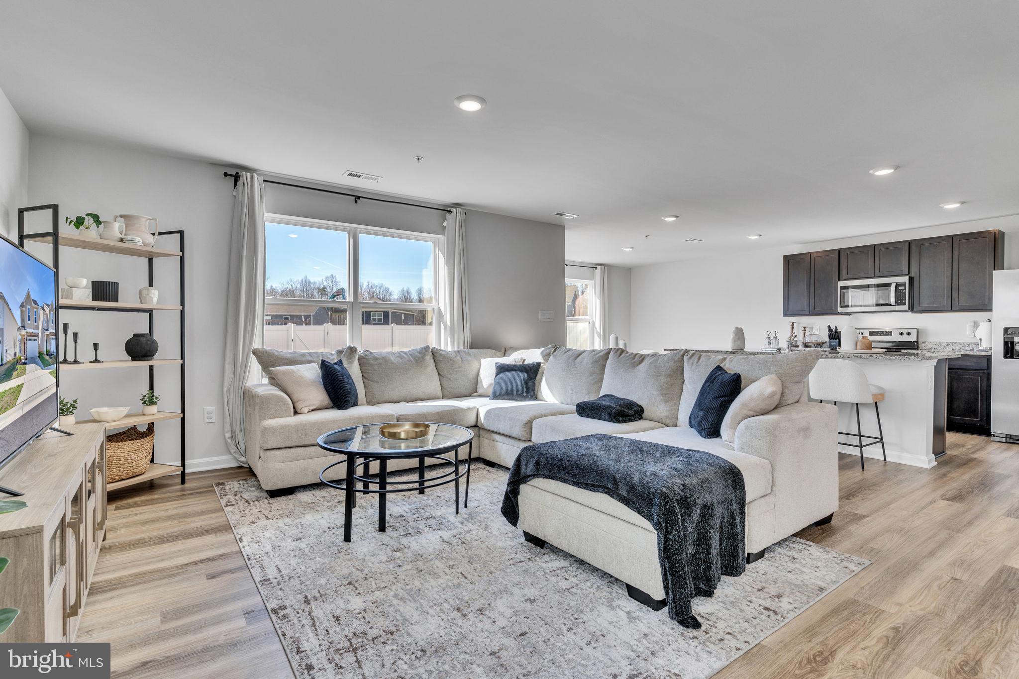 566 FAWN MEADOW LANE