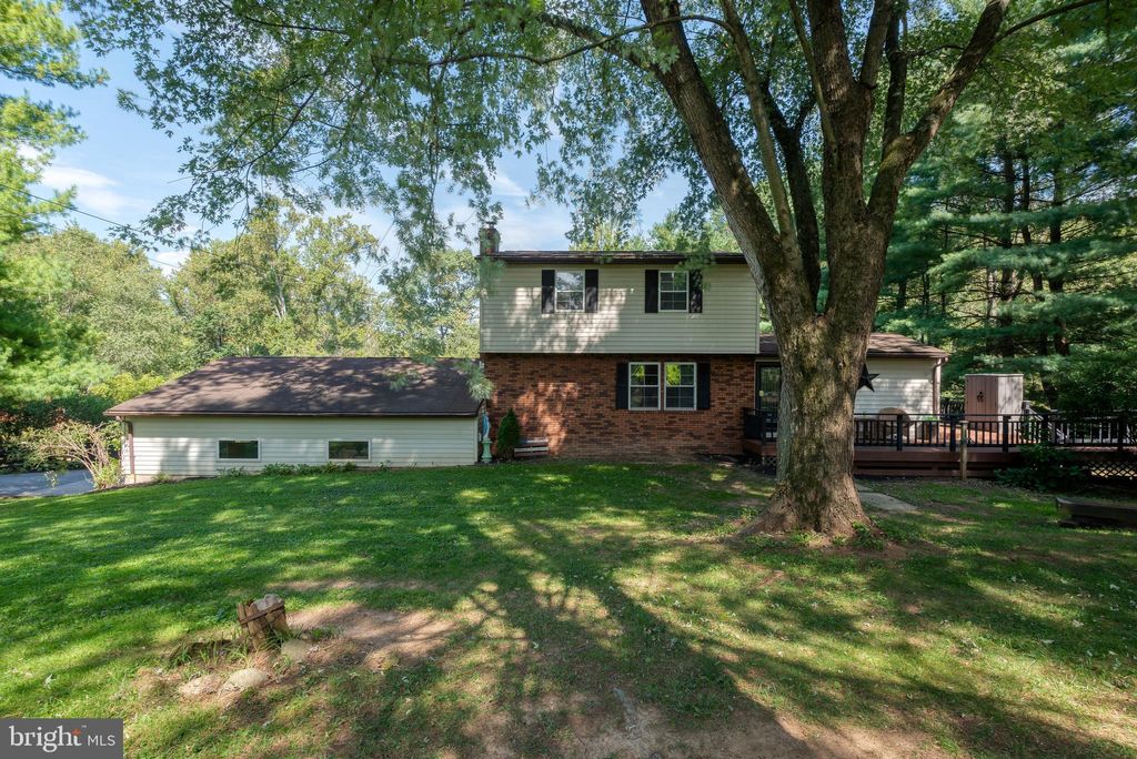 Photo of 55 Highfield Road, AIRVILLE, PA 17302 (MLS # PAYK2089942)