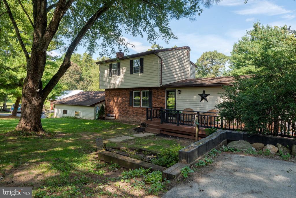 Photo of 55 Highfield Road, AIRVILLE, PA 17302 (MLS # PAYK2089942)