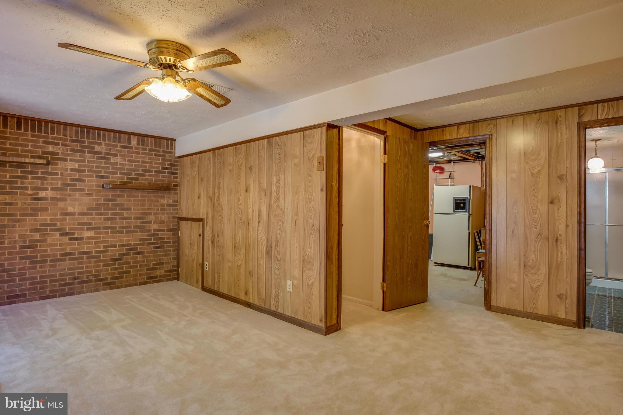 POHICK VILLAGE - Residential