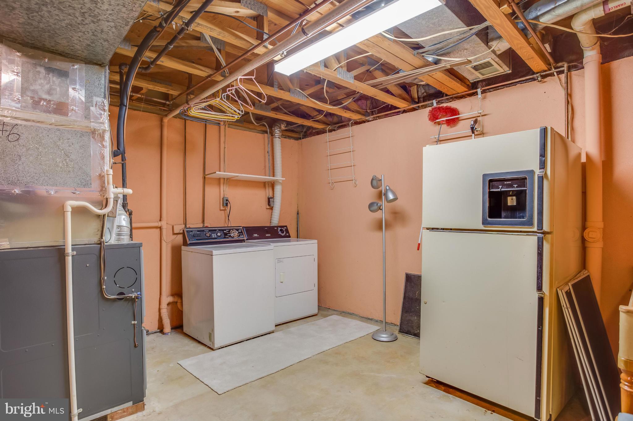 POHICK VILLAGE - Residential