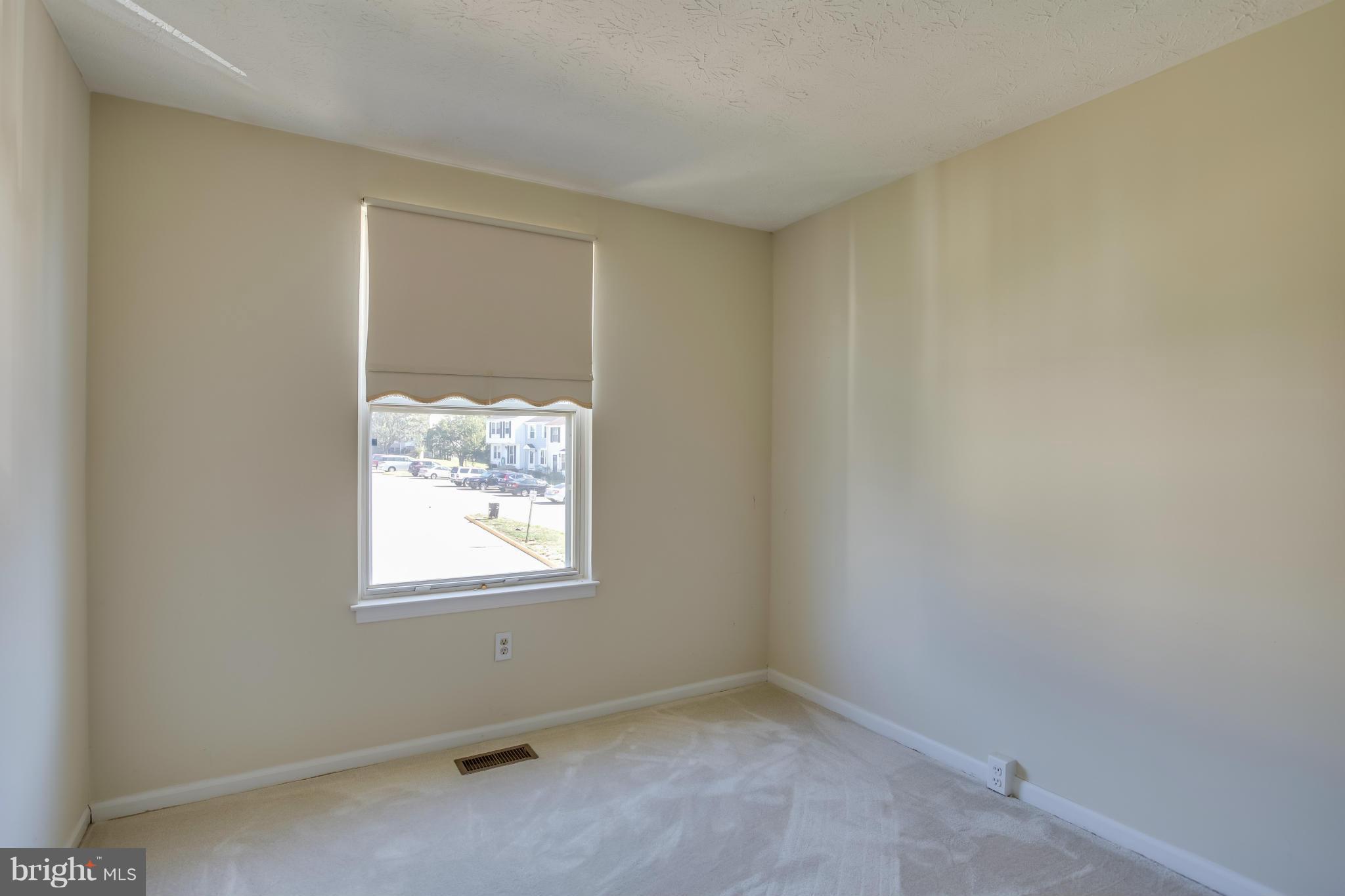 POHICK VILLAGE - Residential