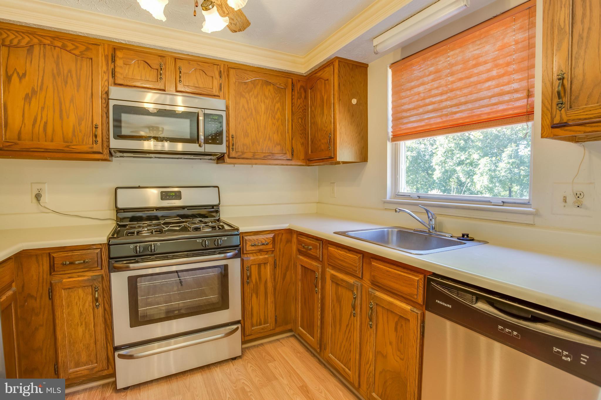 POHICK VILLAGE - Residential