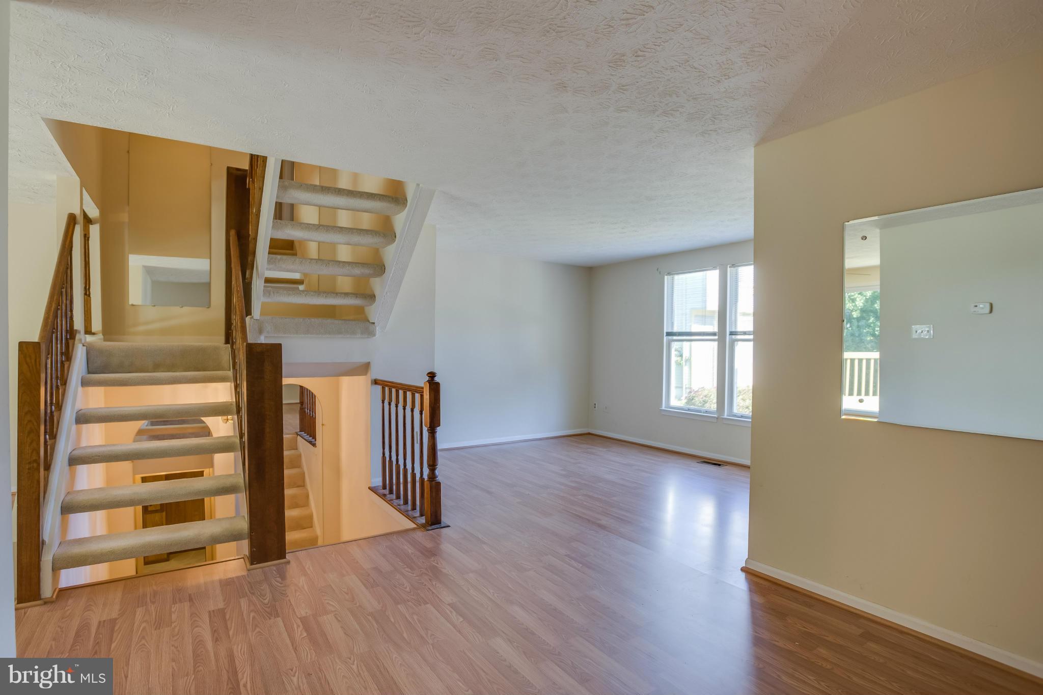 POHICK VILLAGE - Residential