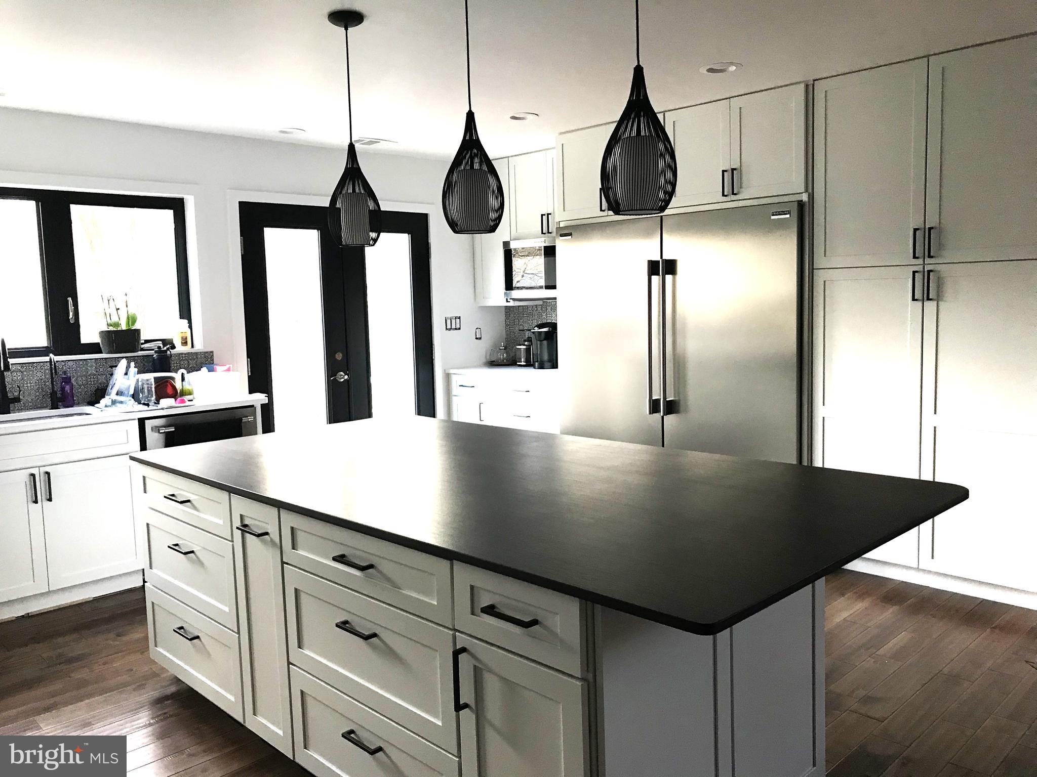 RANDOLPH HILLS - Residential Lease