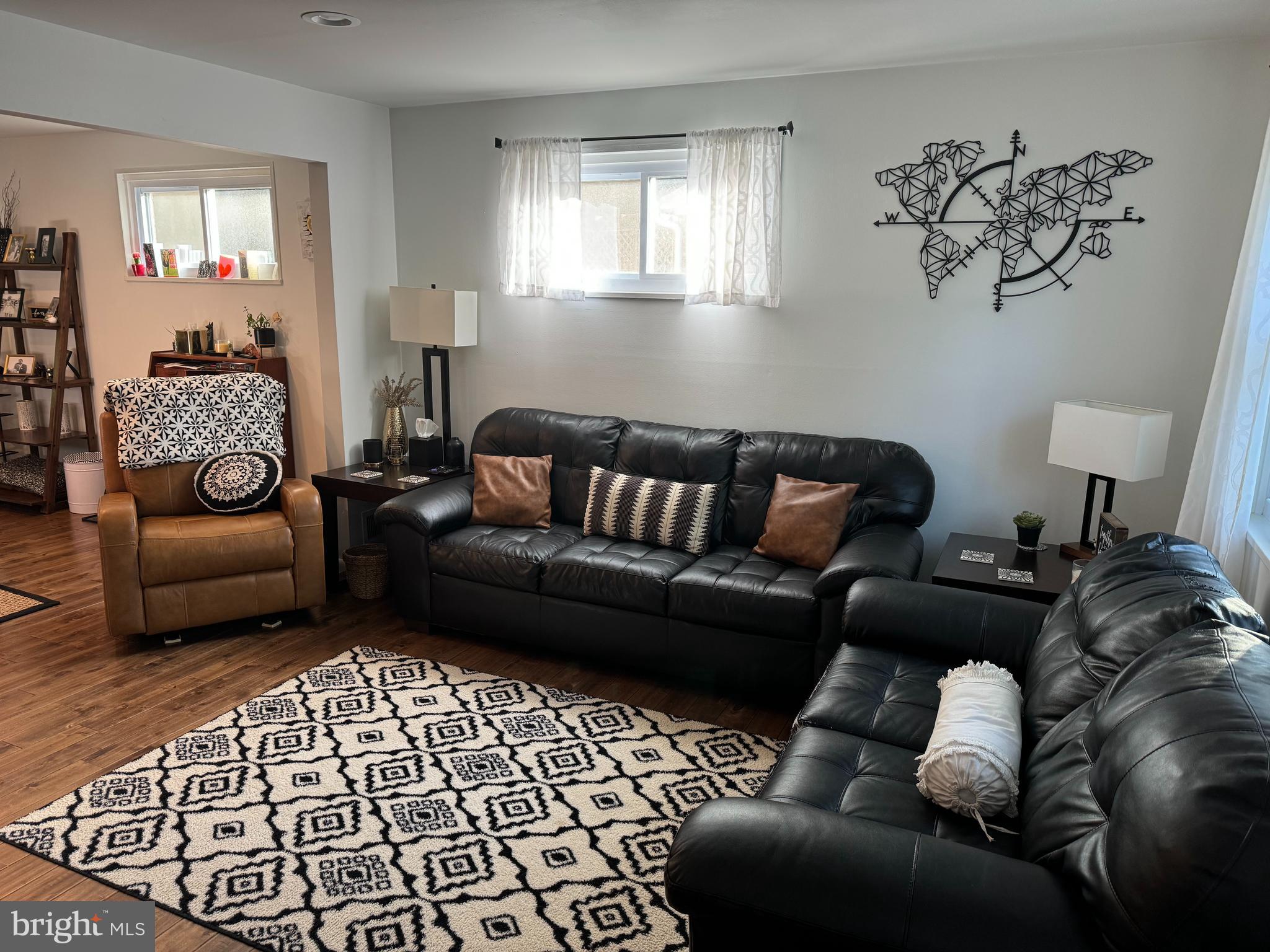 RANDOLPH HILLS - Residential Lease