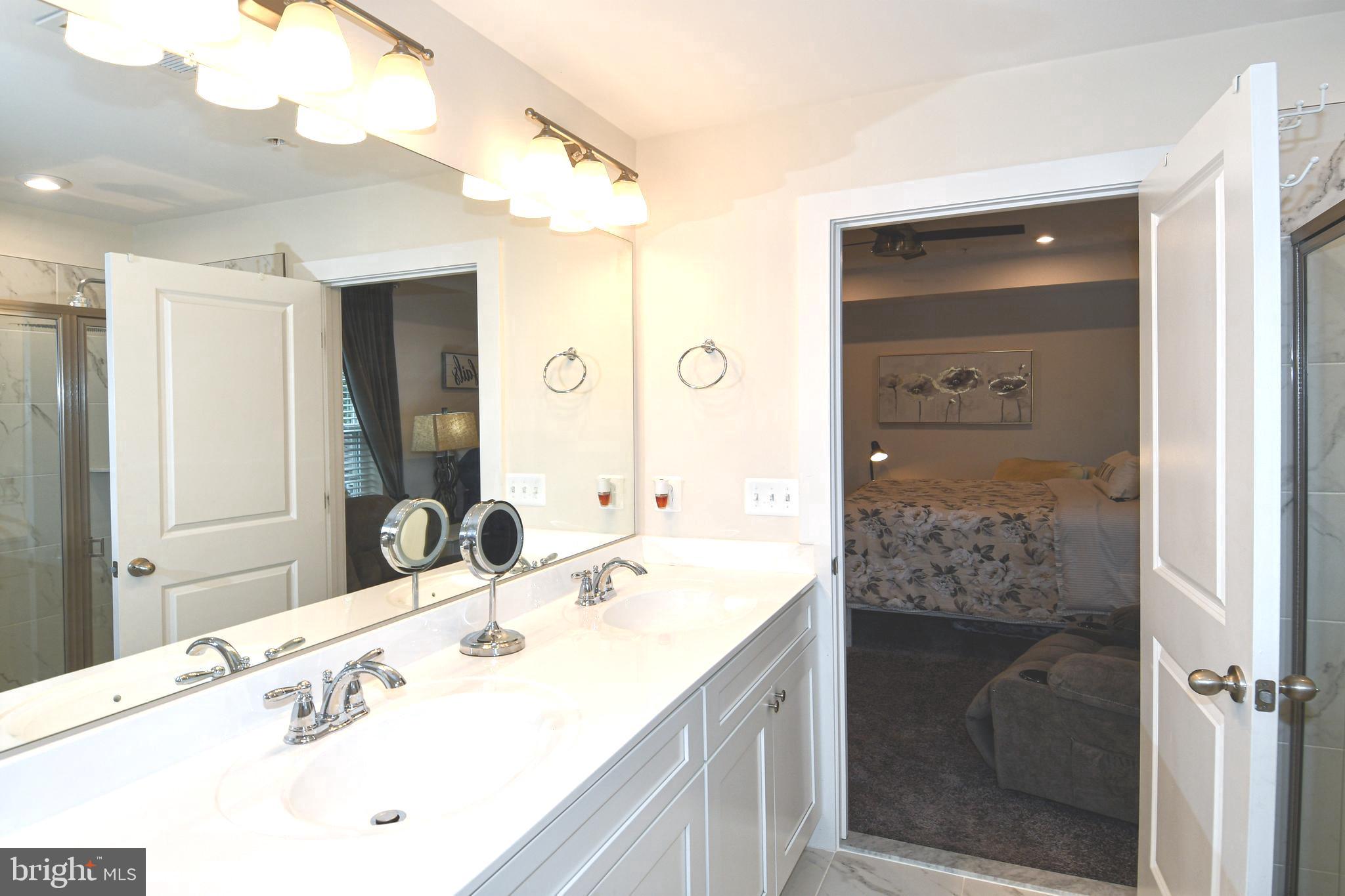 CORAL HILLS - Residential