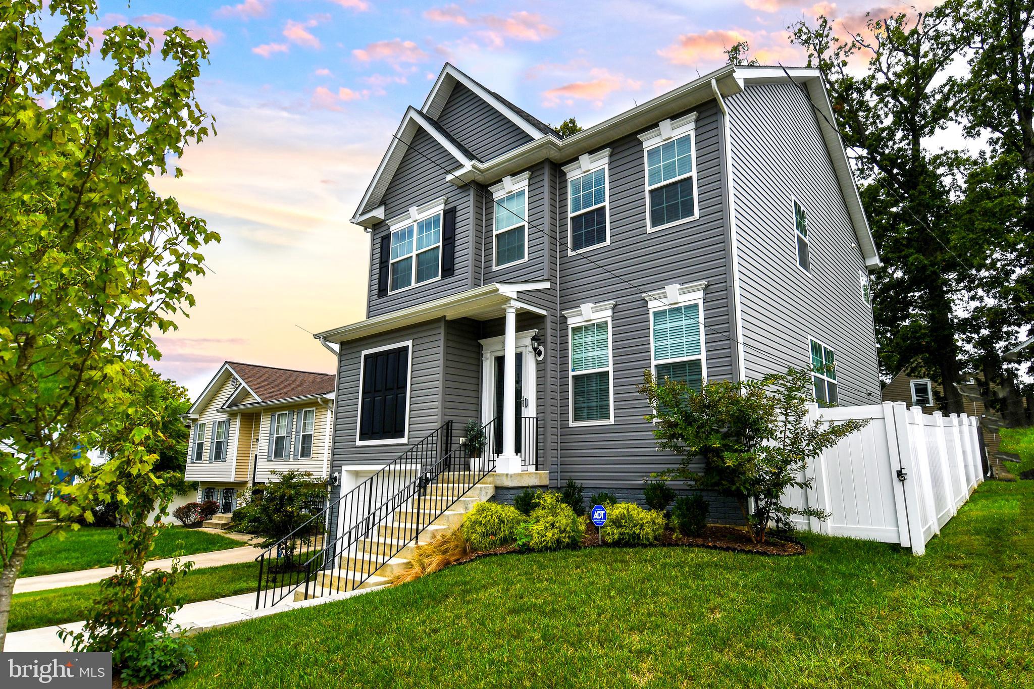 CORAL HILLS - Residential