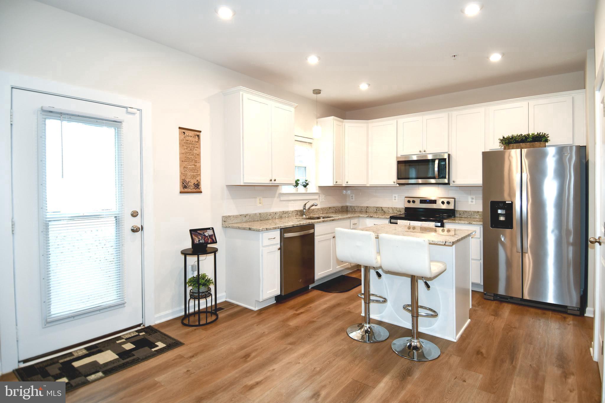 CORAL HILLS - Residential