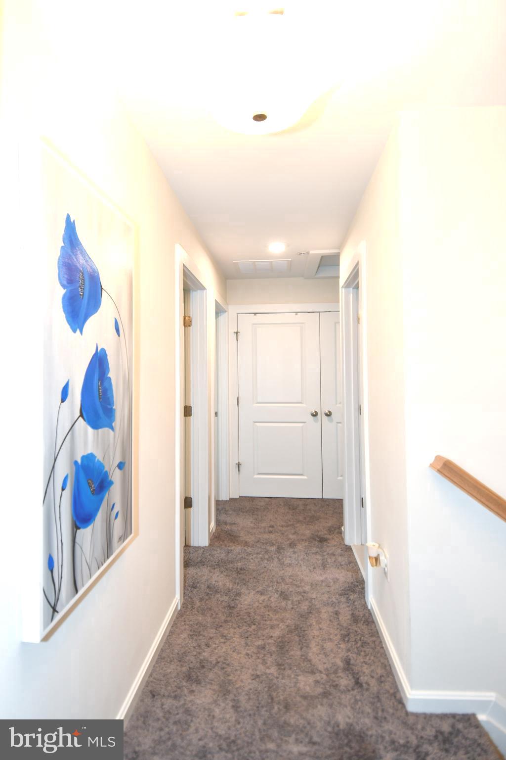 CORAL HILLS - Residential