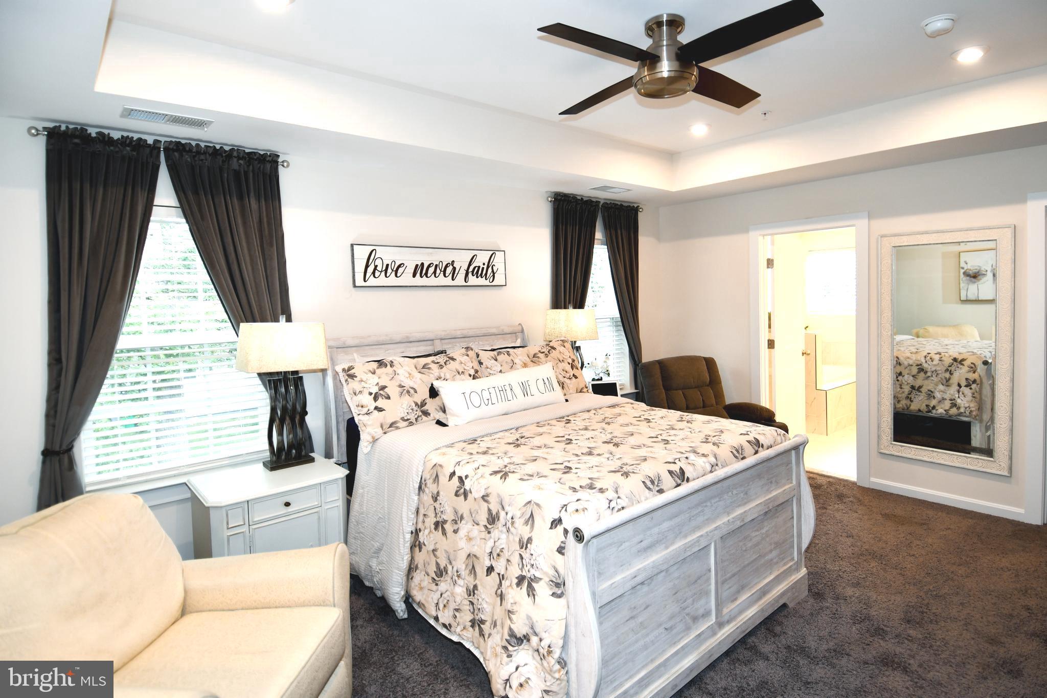 CORAL HILLS - Residential