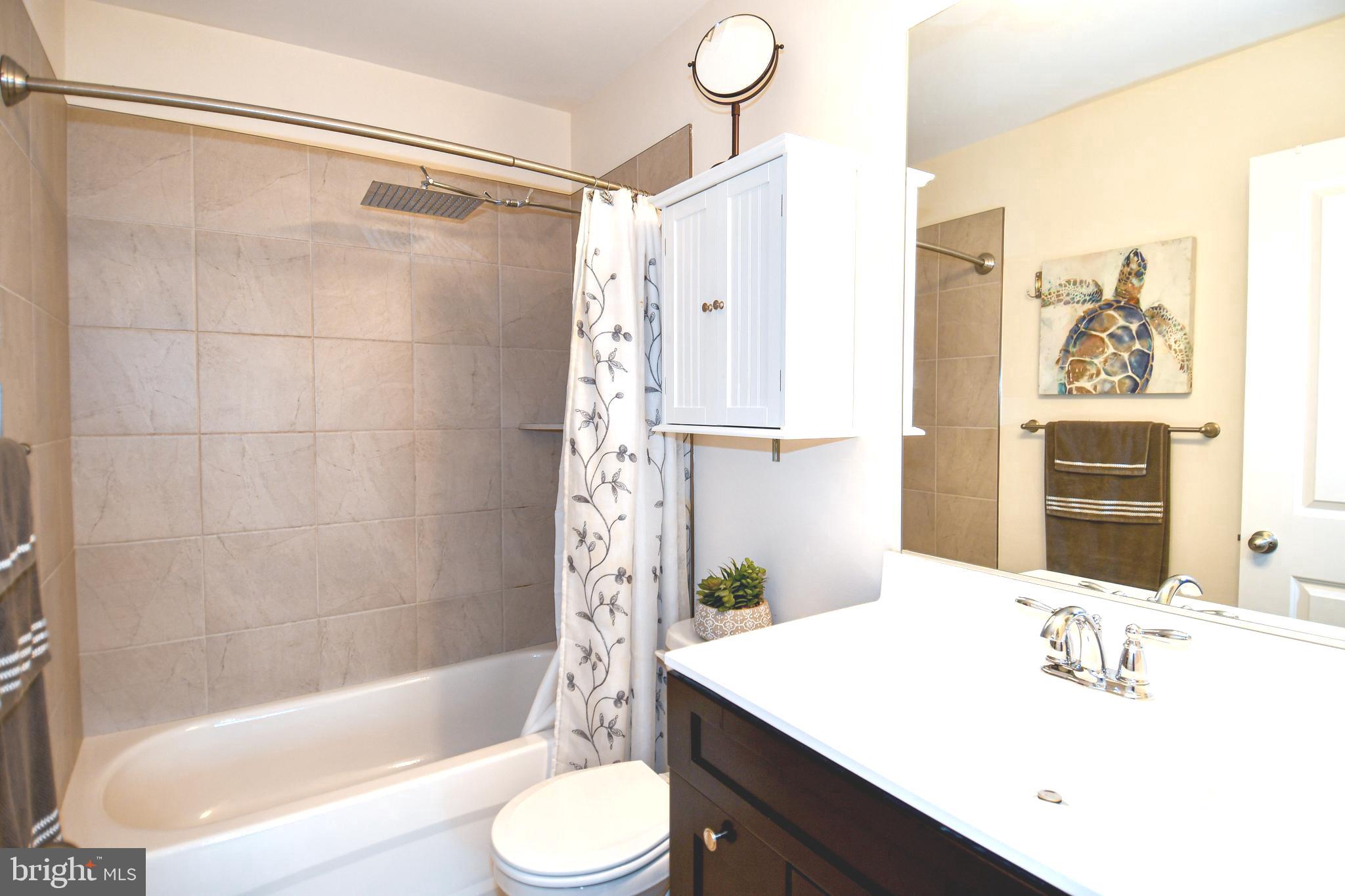 CORAL HILLS - Residential