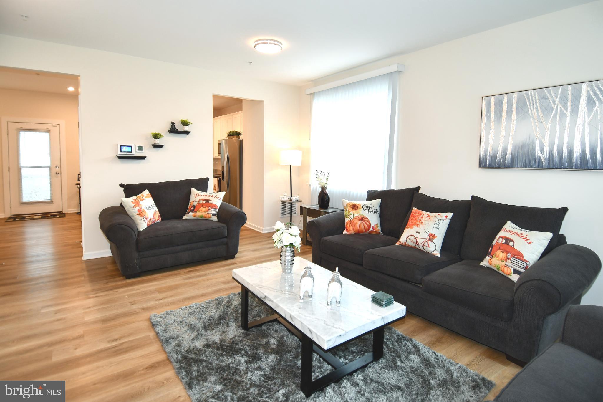 CORAL HILLS - Residential