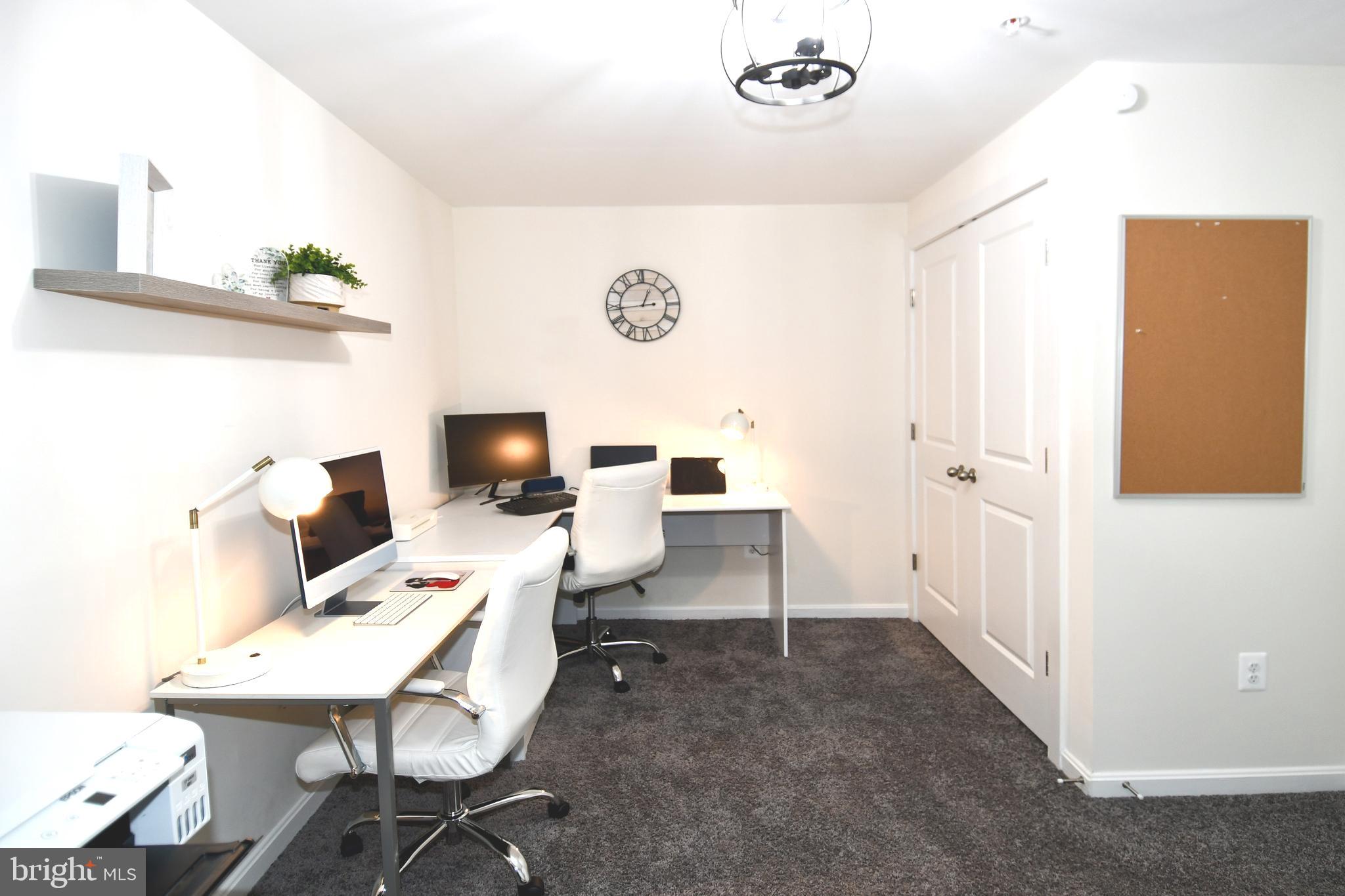 CORAL HILLS - Residential