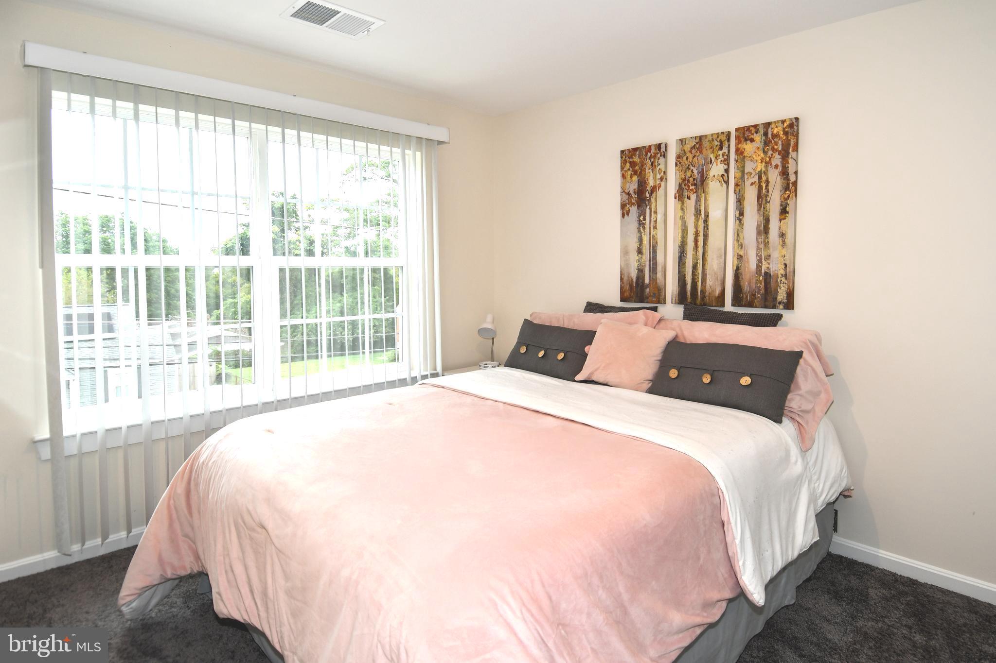 CORAL HILLS - Residential