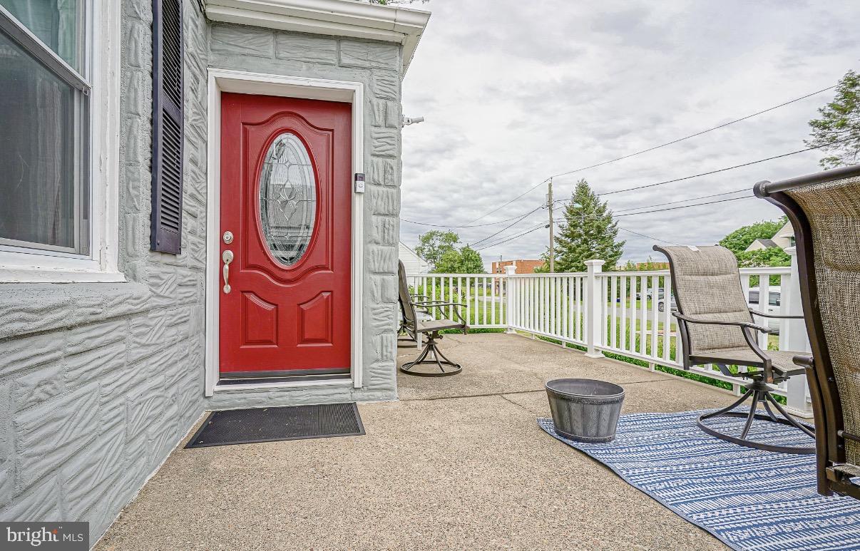 133 DOBBS AVENUE