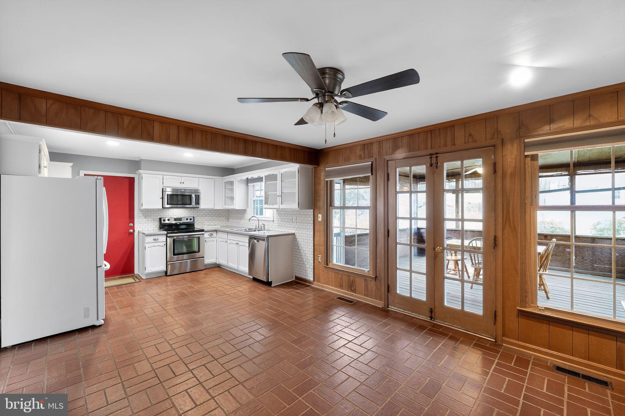 CROFTON PARK - Residential