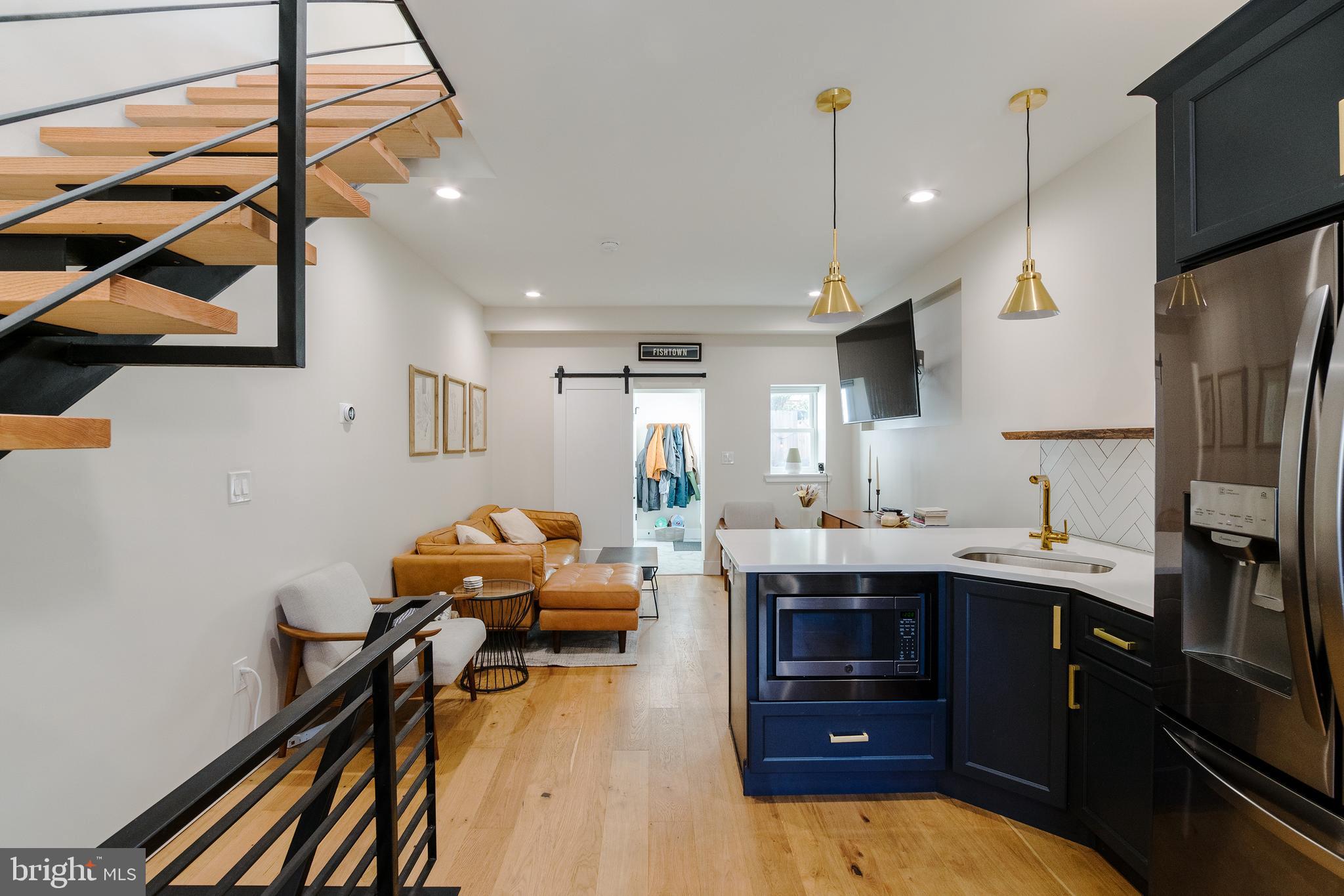 FISHTOWN - Residential Lease