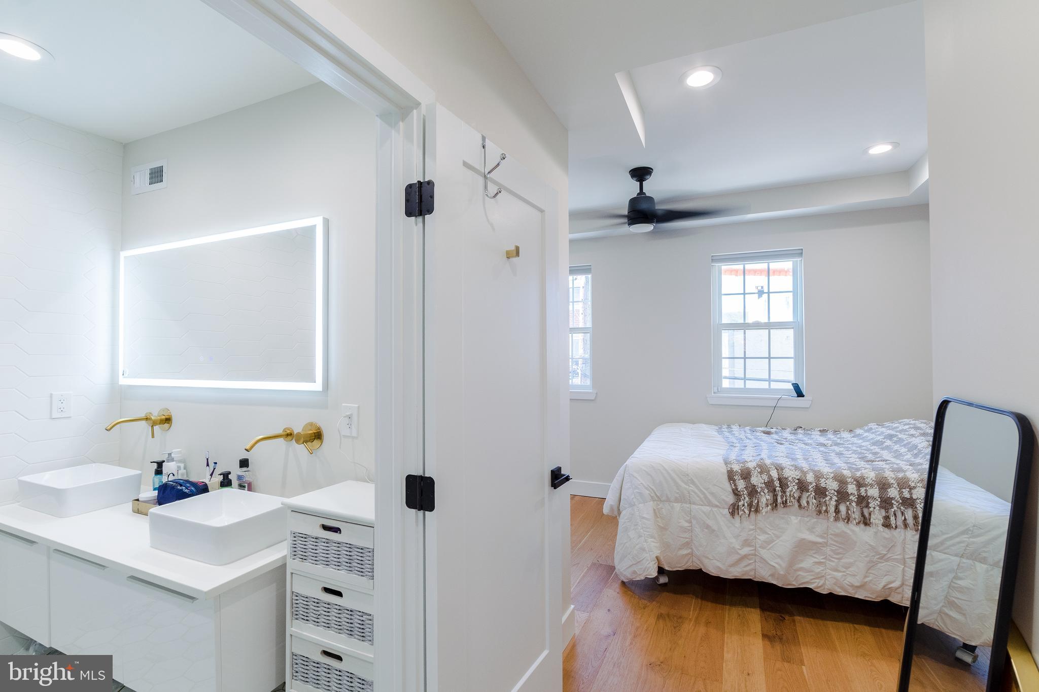 FISHTOWN - Residential Lease