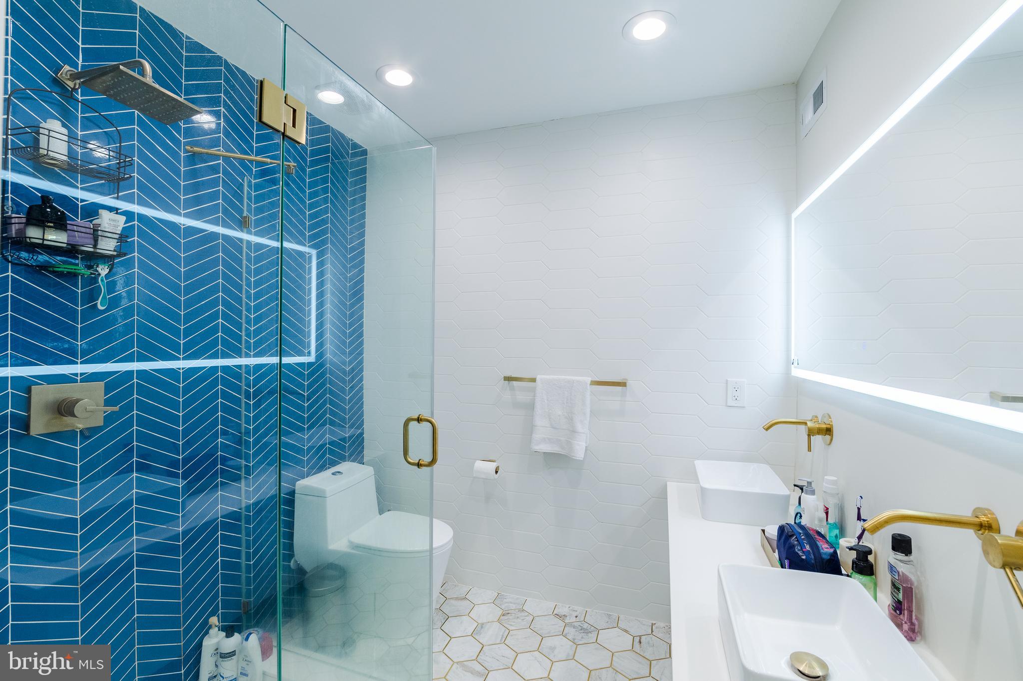 FISHTOWN - Residential Lease