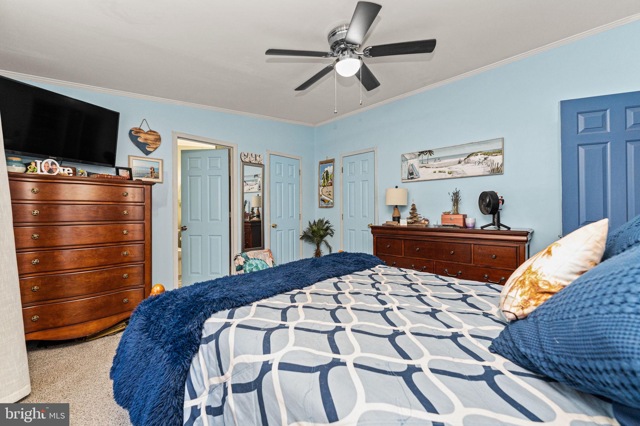 MELODYLAKESCNTRYCLUB - Residential