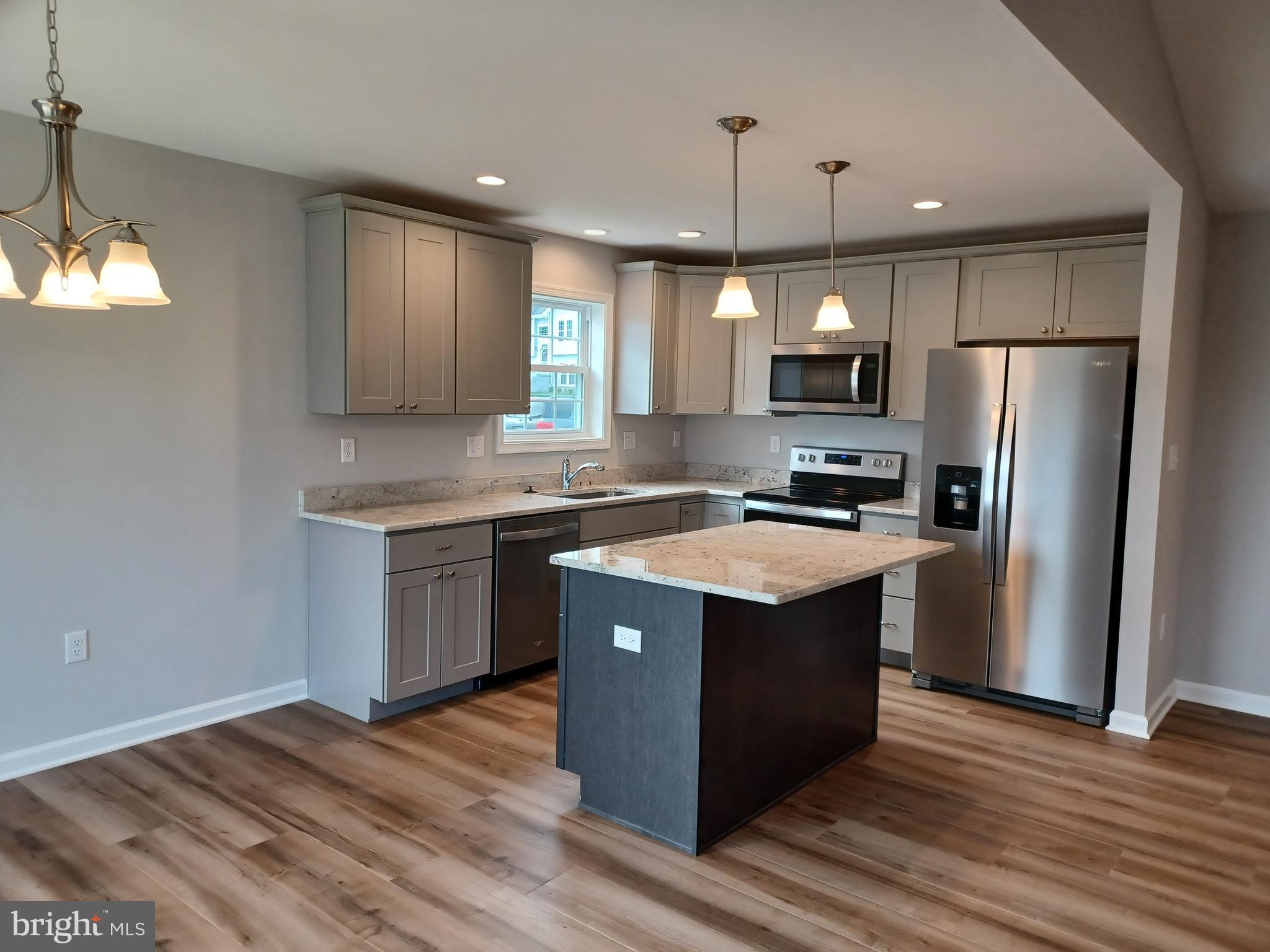 PRENTISS POINT - Residential