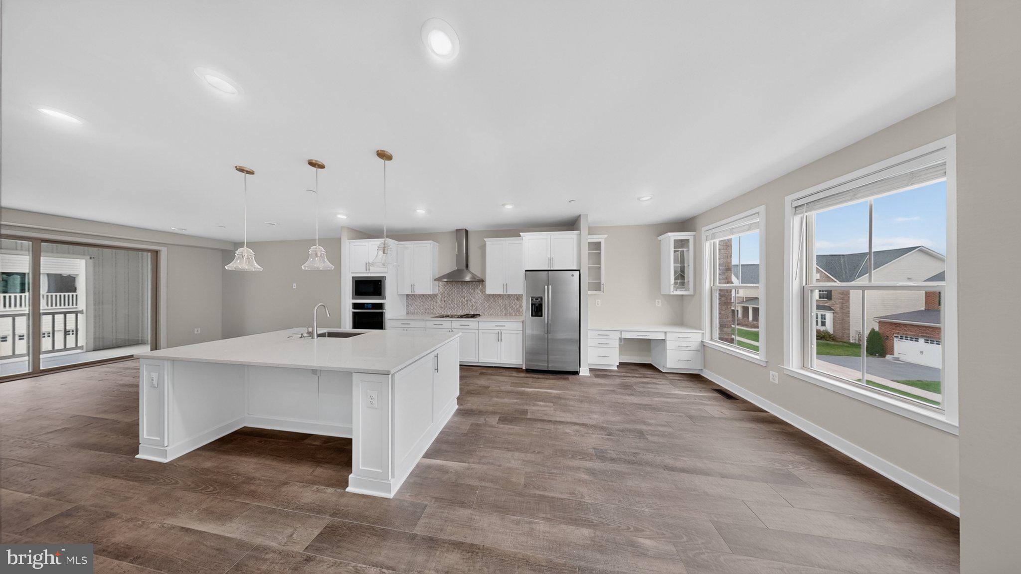 11115 HAZELNUT LANE