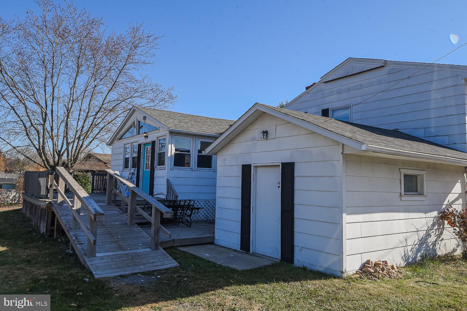 AIRPORT ADDITION - Residential