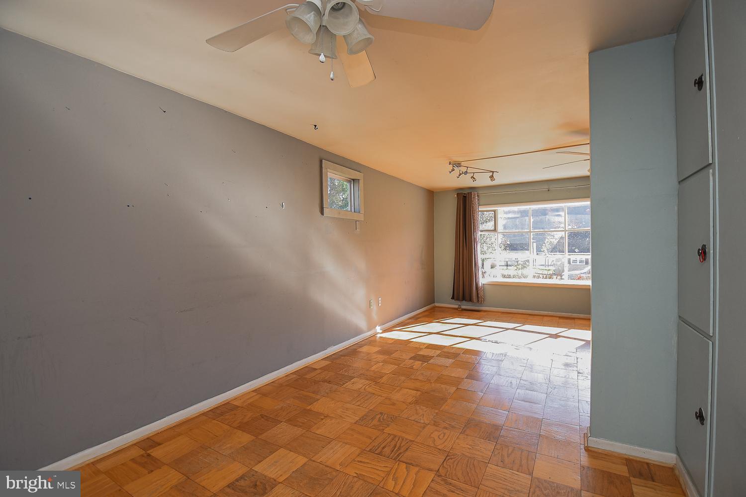 AIRPORT ADDITION - Residential