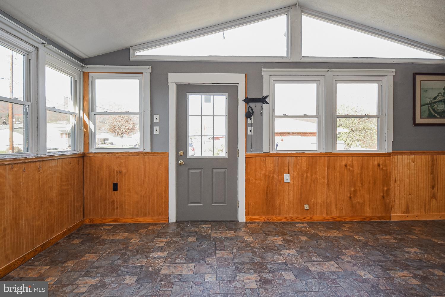 AIRPORT ADDITION - Residential