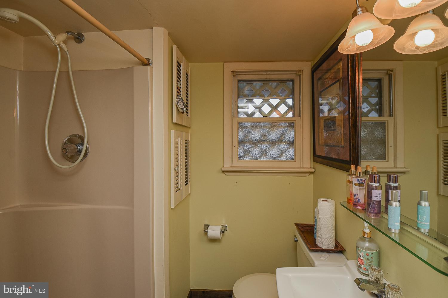 AIRPORT ADDITION - Residential