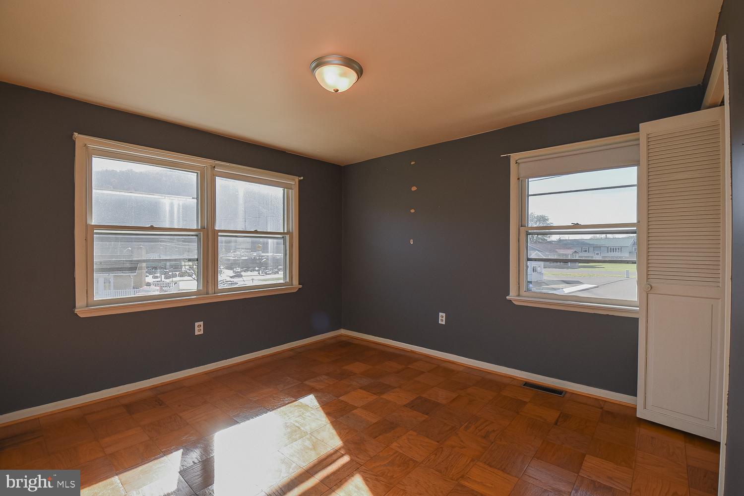 AIRPORT ADDITION - Residential