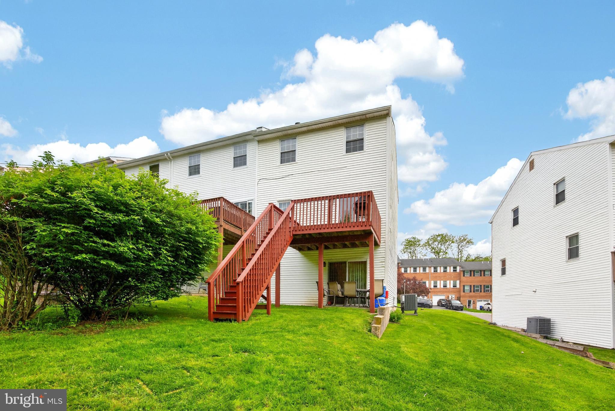 COVENTRY VILLAGE - Residential