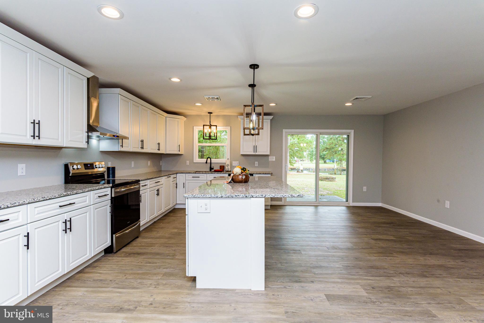 ANNEMESSEX RIDGE - Residential